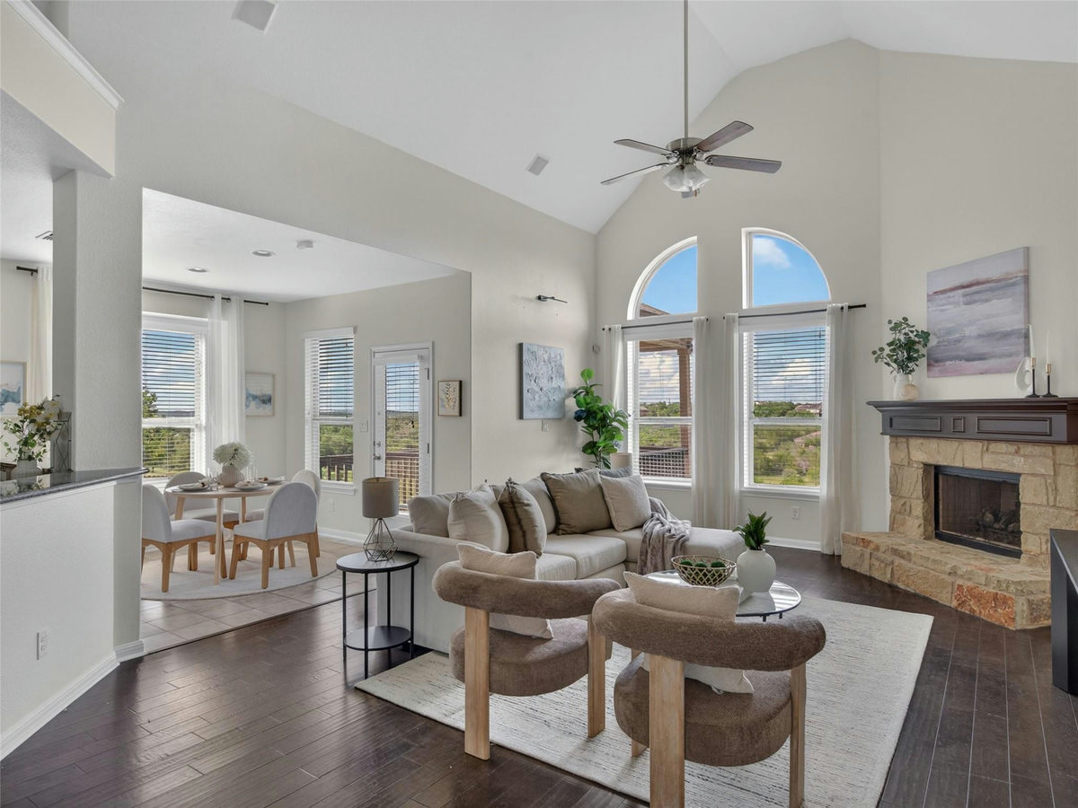 700 Ledge Stone Dr — exterior