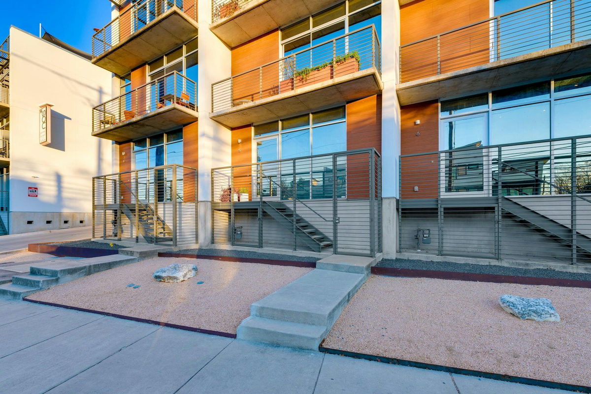 2301 S 5th St #5 — photo 3
