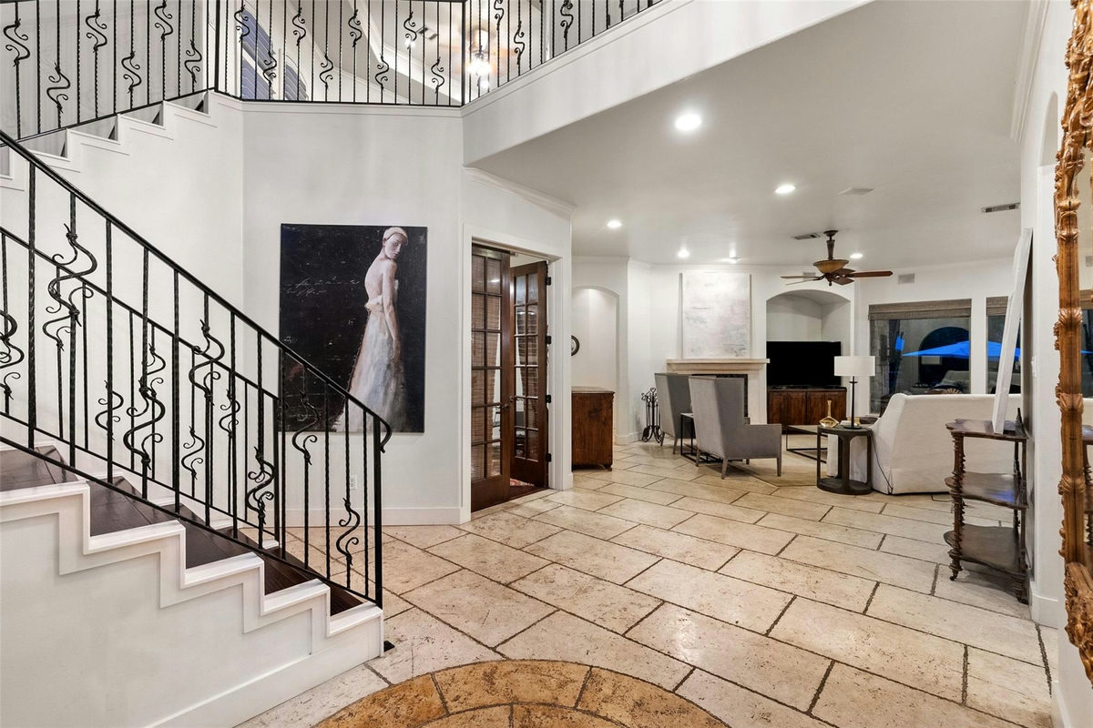 18 Hedgebrook Way — photo 4