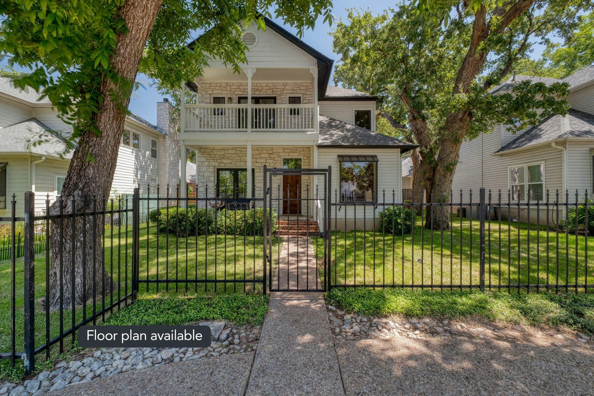1204 W 39th St — exterior