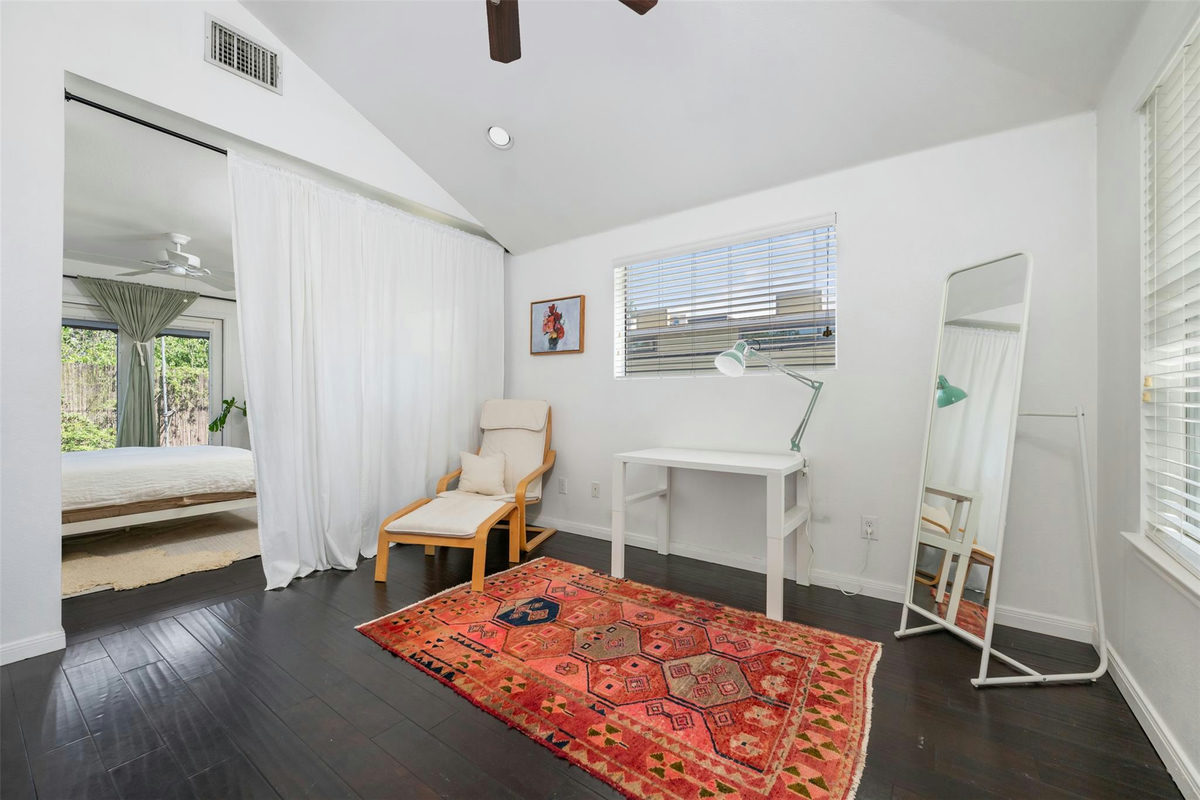 1610 Willow St — photo 4