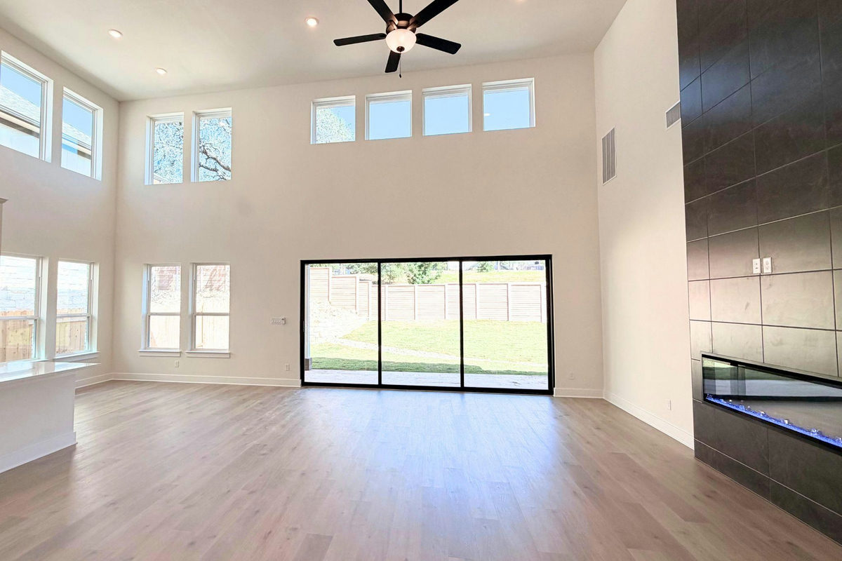 3105 Delaware St — photo 4
