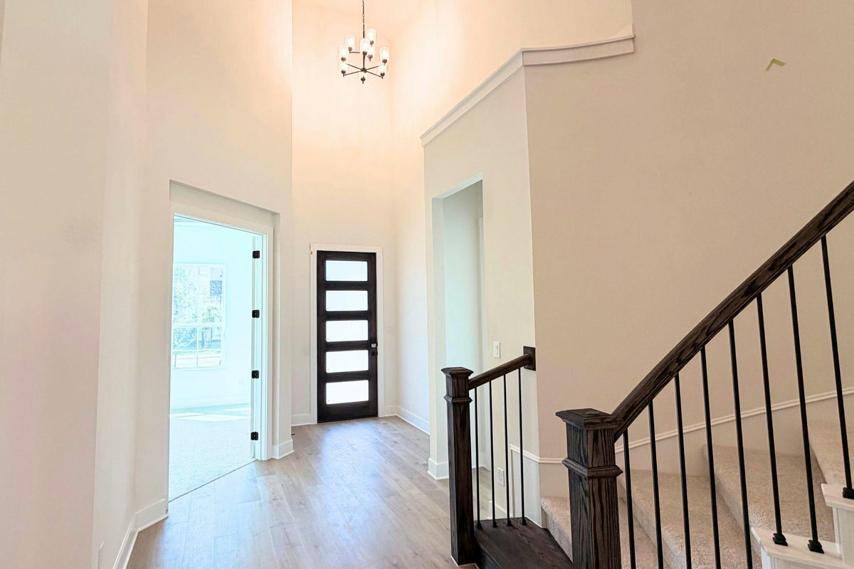 3105 Delaware St — photo 3
