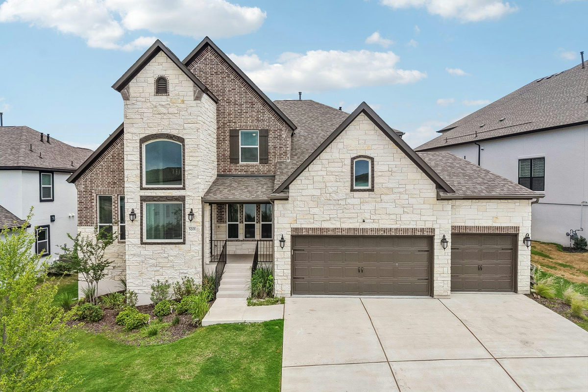 5201 Olimpico Way — exterior