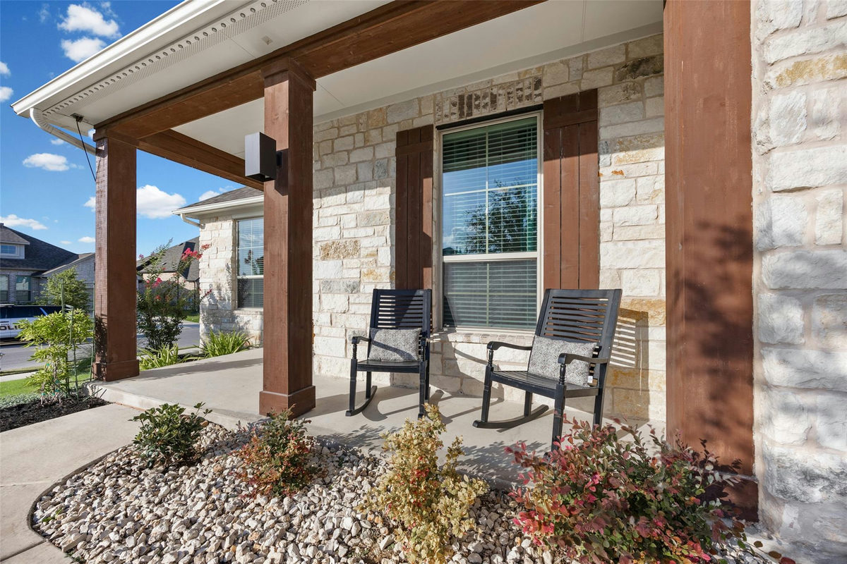 531 Great Lawn Bnd — photo 2