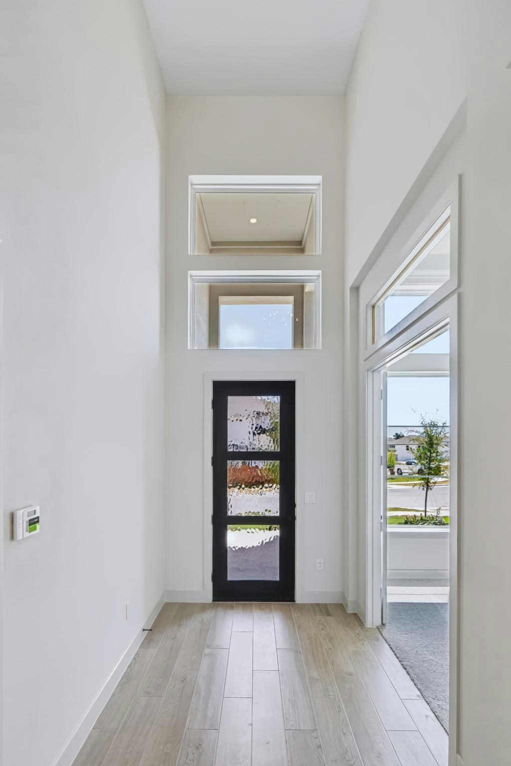 8020 Sarcelle Dr — photo 4