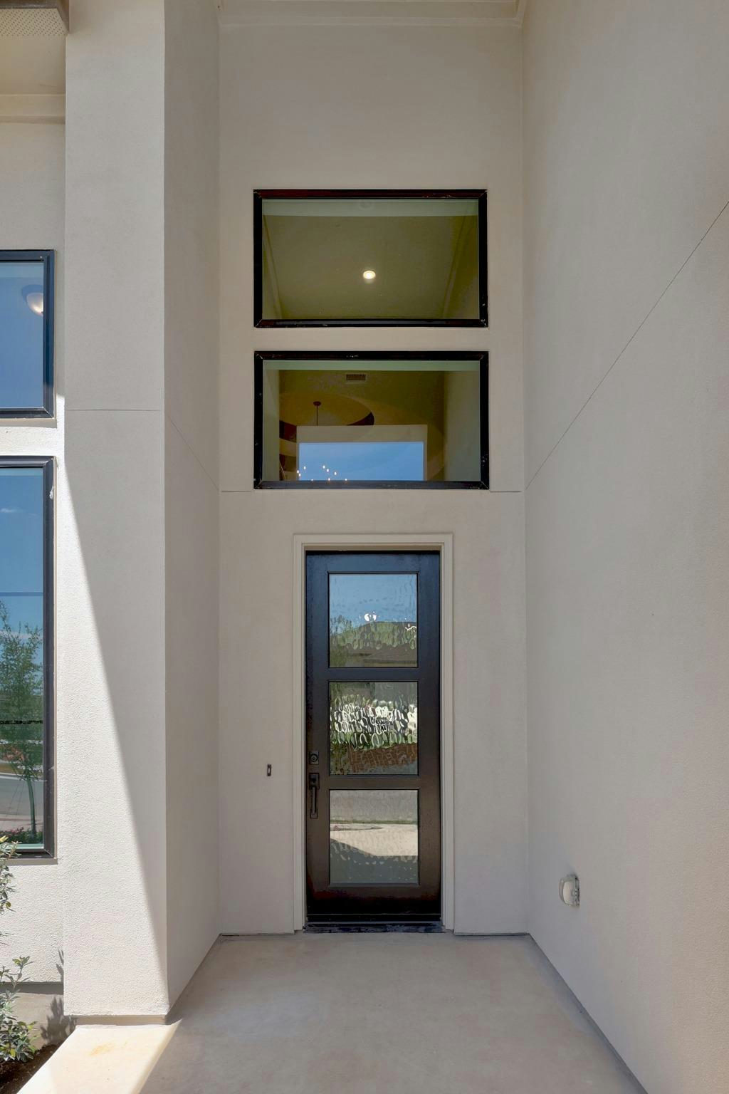 8020 Sarcelle Dr — photo 2