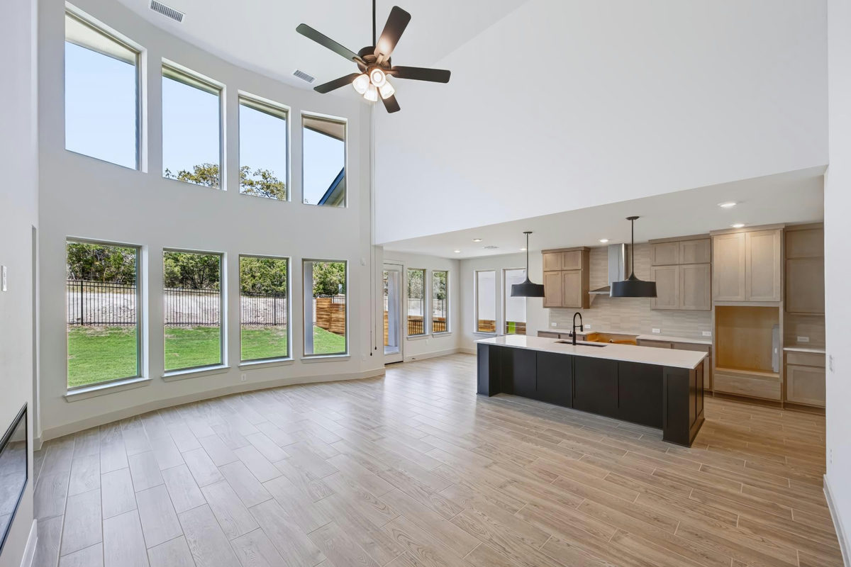 8020 Sarcelle Dr — photo 5