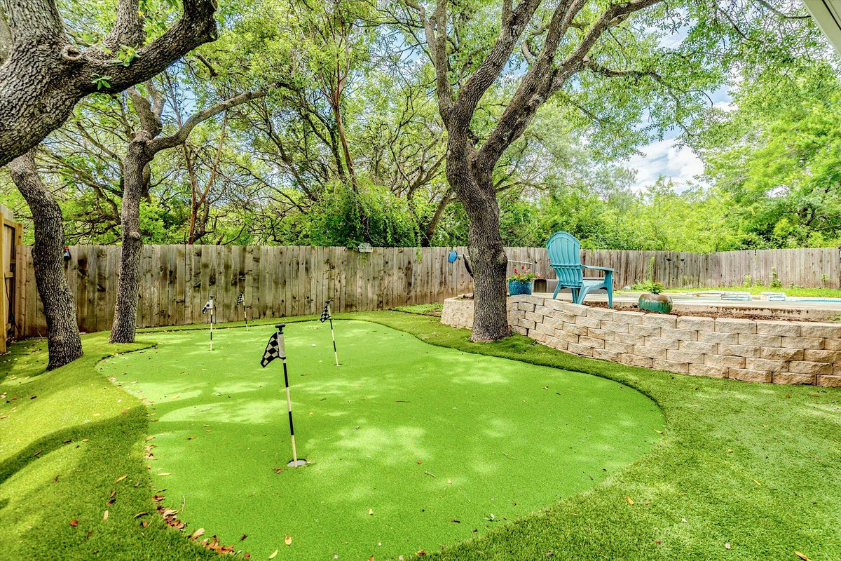 7025 Auckland Dr — photo 4