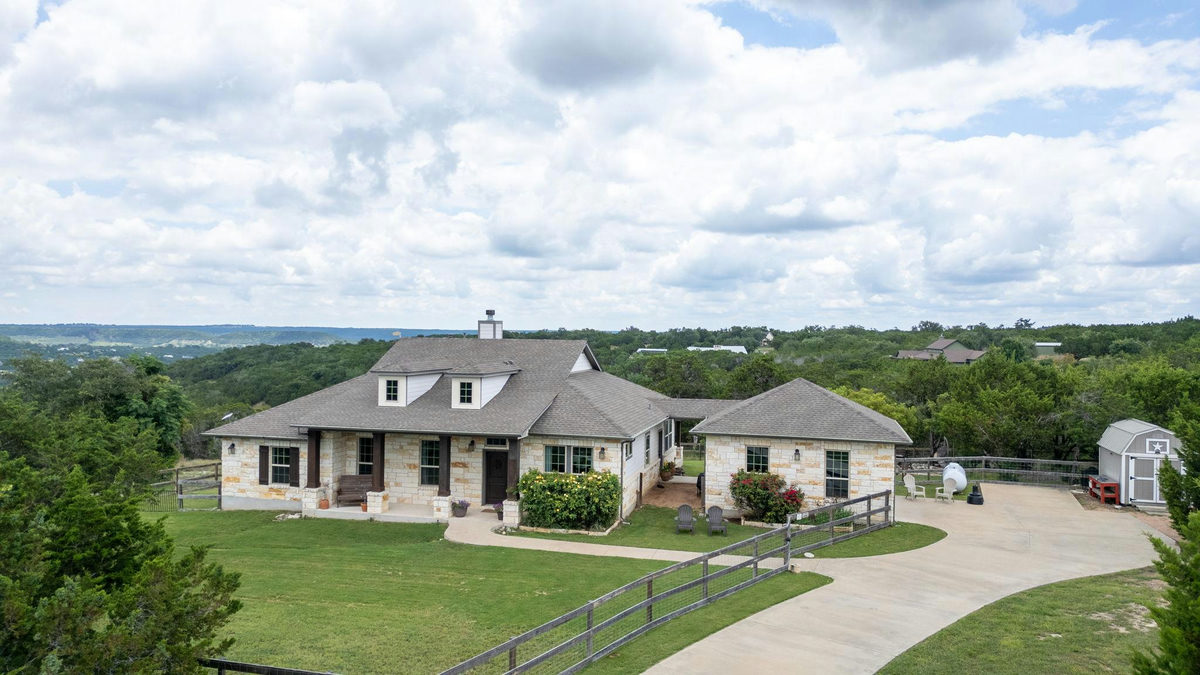 155 Balcones Ridge Way — exterior