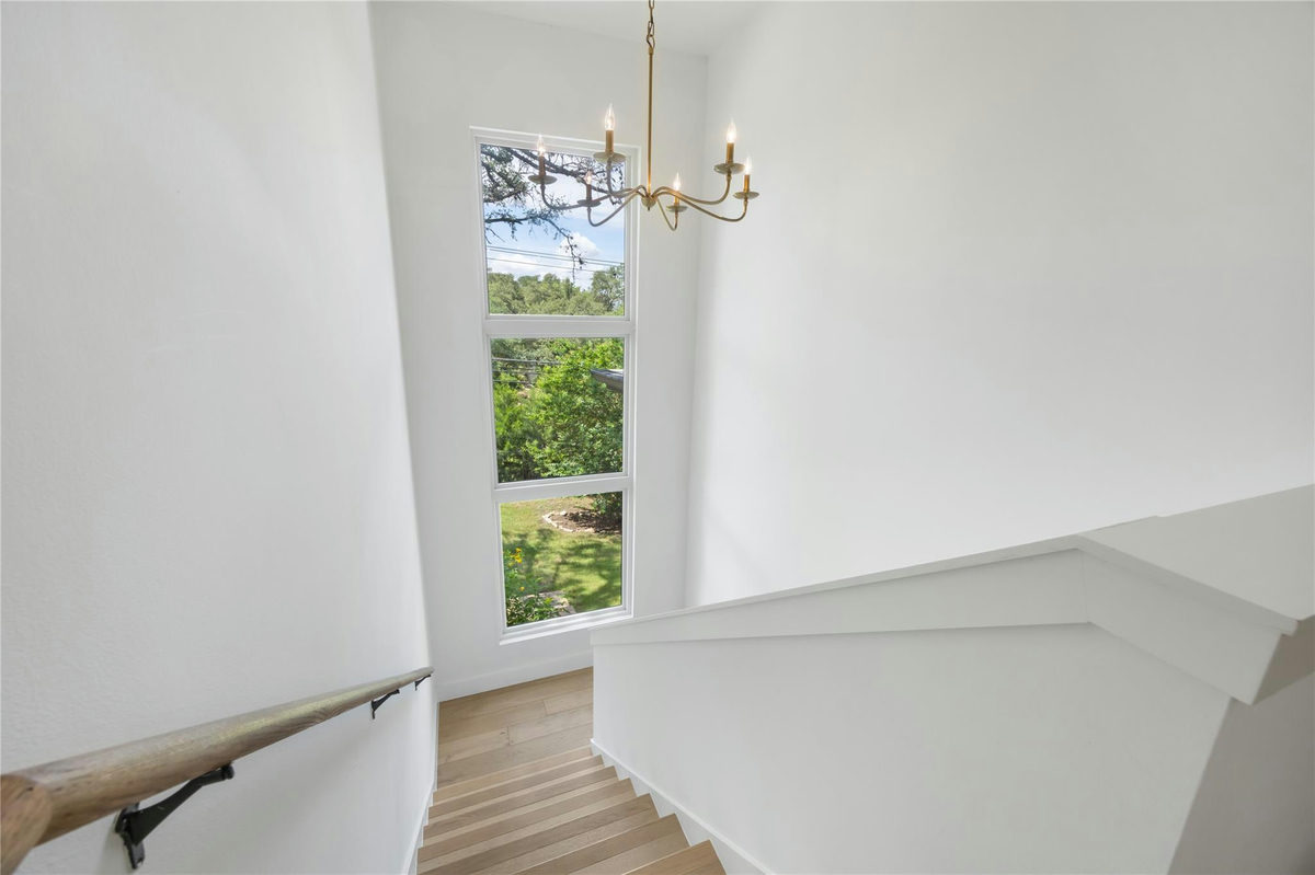 5103 ROLLINGWOOD Dr — photo 3