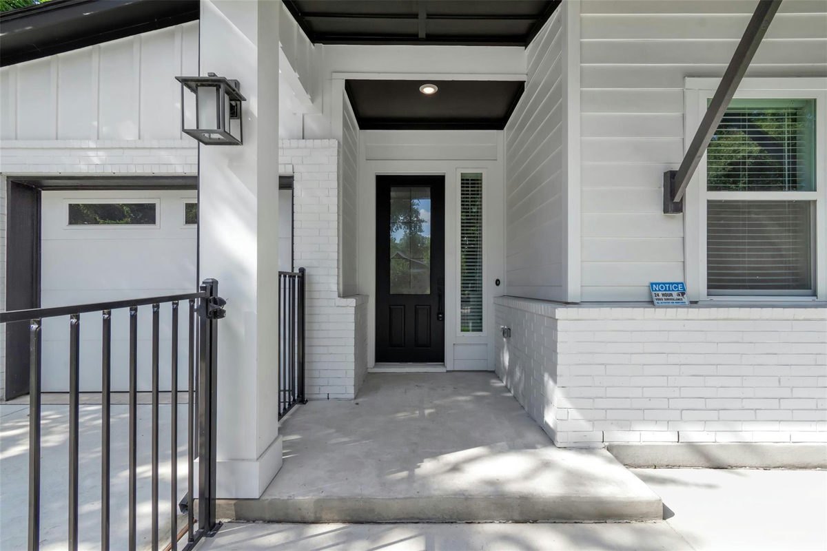 1808 Holly St — photo 4