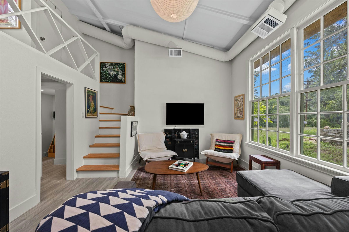 3302 Cherrywood Rd — photo 2