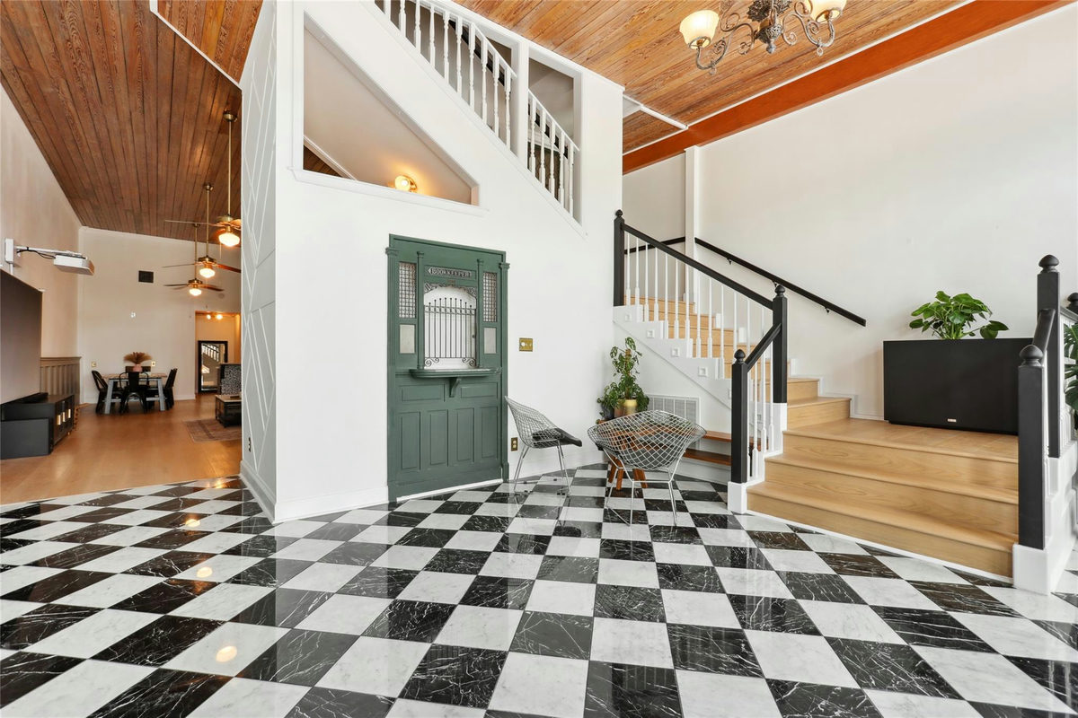 4 Depot St — photo 4