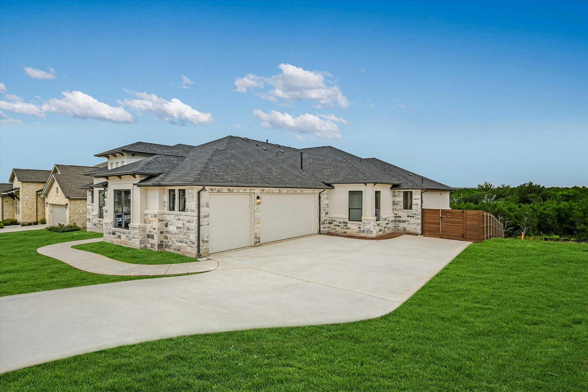 1232 Stormy Dr — photo 2