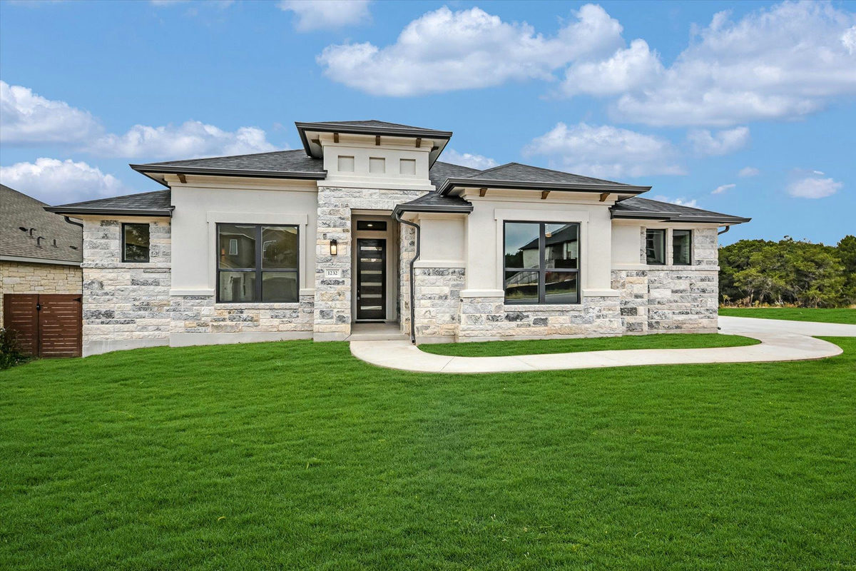 1232 Stormy Dr — exterior