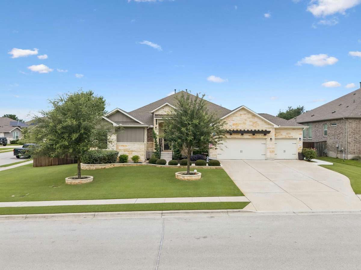 238 Arapaho Dr — photo 2