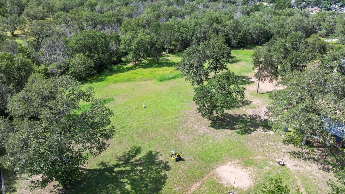 20311 Ed Acklin Rd — photo 2