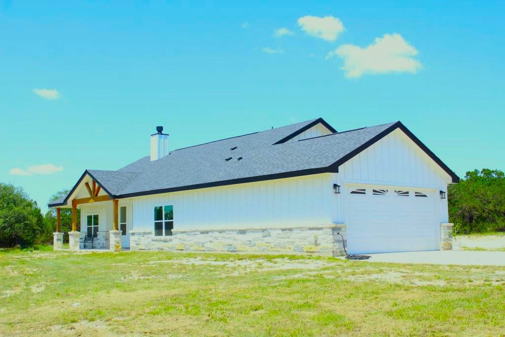 19920 Old Burnet Rd — photo 2