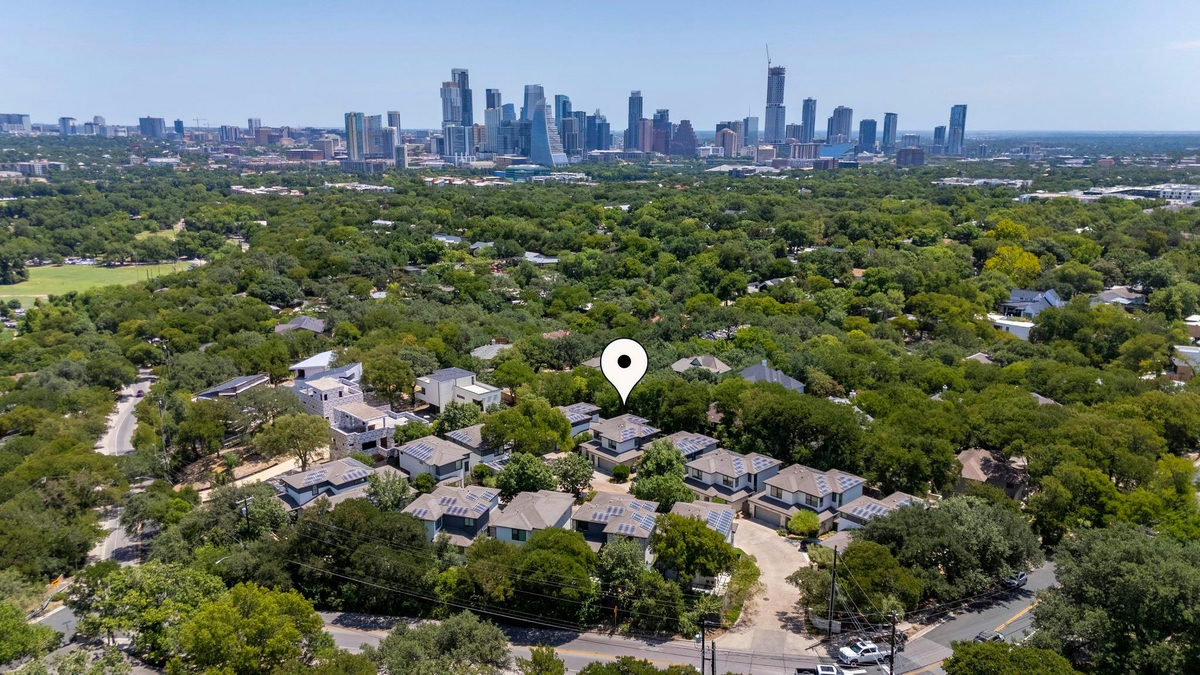 1303 Azie Morton Rd #10 — exterior