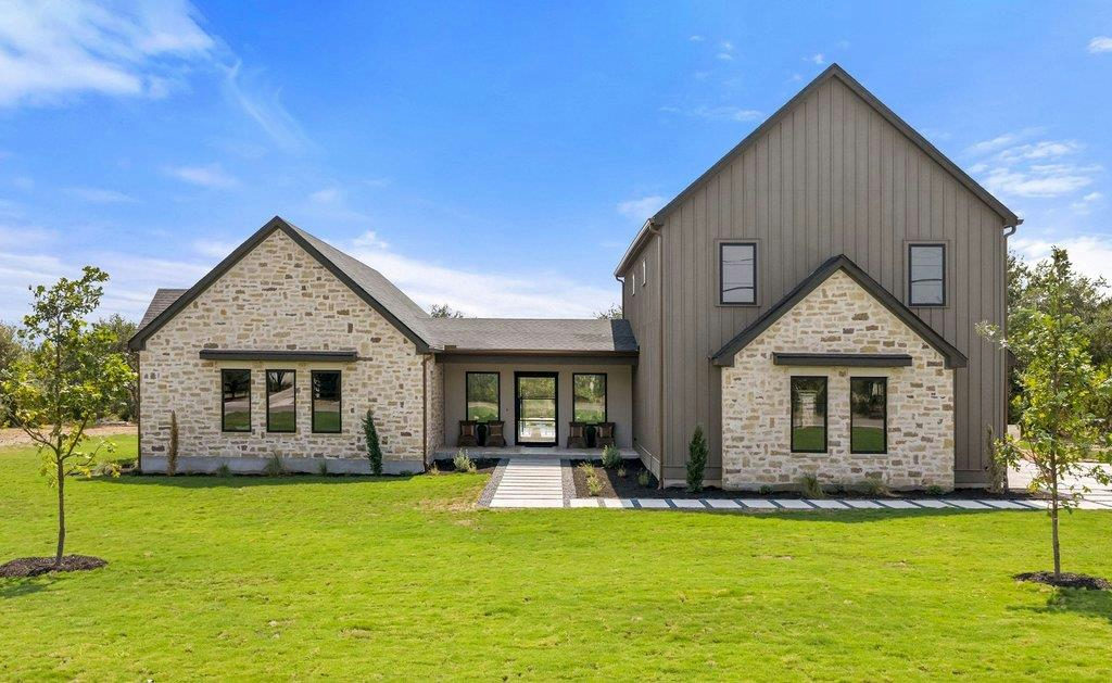 9207 Zyle Rd — photo 2