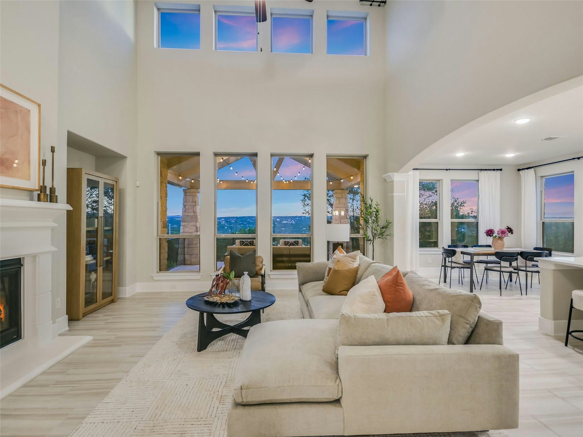 2610 Sunset Vista Cir #16 — photo 4