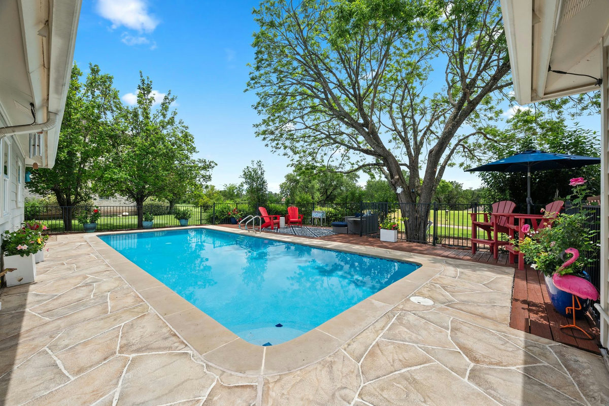 1811 Cando Ct — exterior