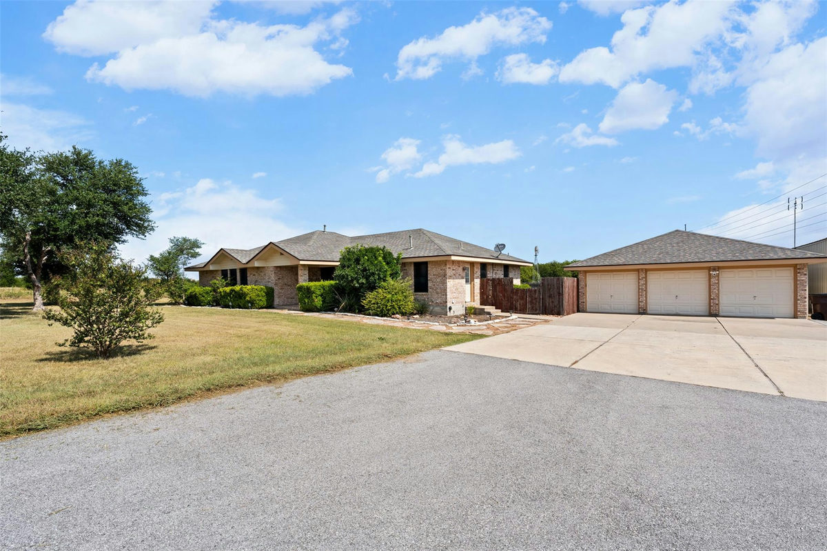 1512 Panther Loop — photo 4