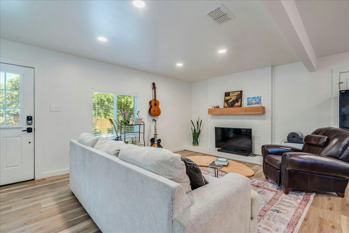 2506 Audubon Pl — photo 5