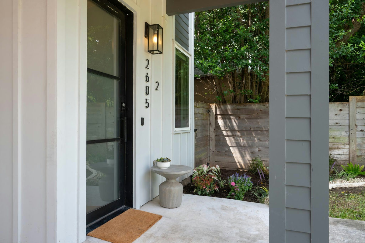 2605 S 2nd St #2 — photo 2