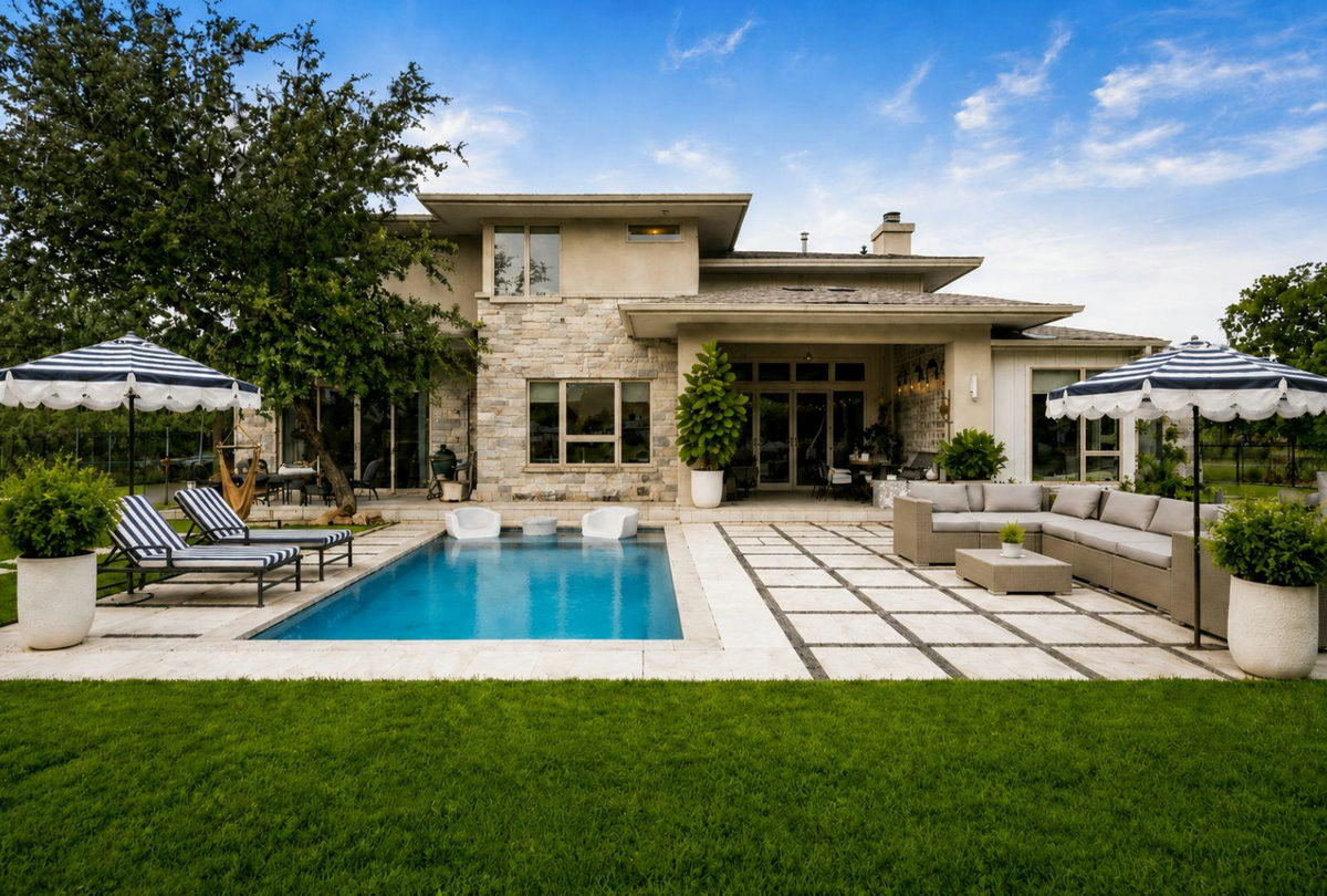 495 Bunker Ranch Blvd — exterior
