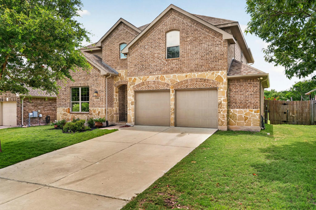 13680 Mesa Verde Dr — photo 2