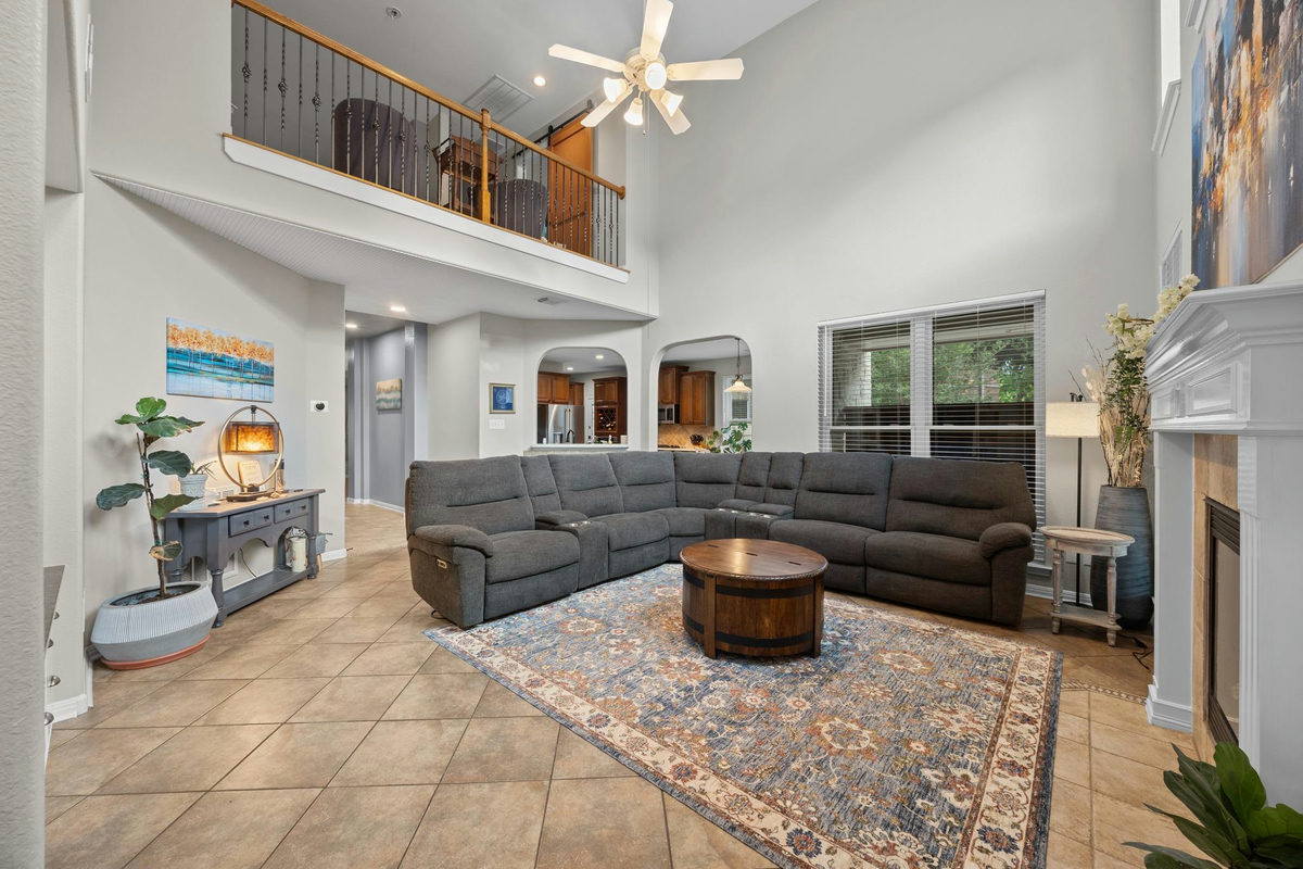 3502 Hidden Oaks Cv — photo 5