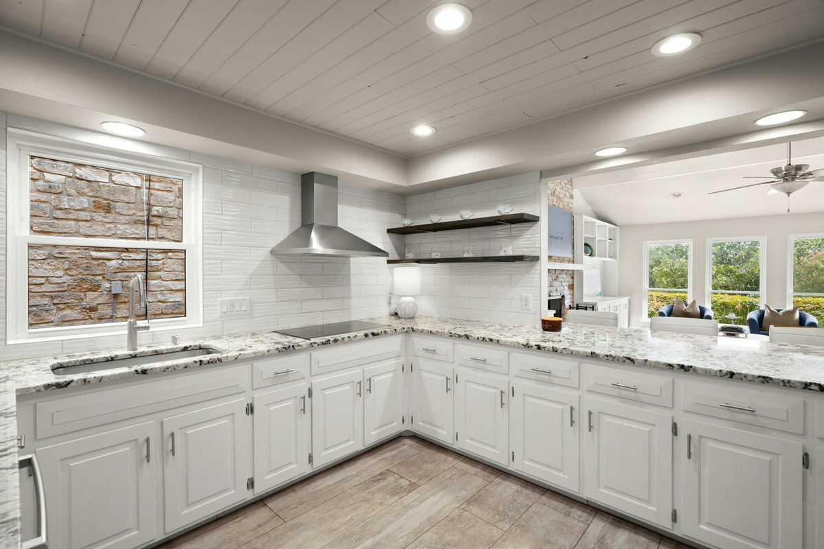 209 Crescent Blf — photo 2