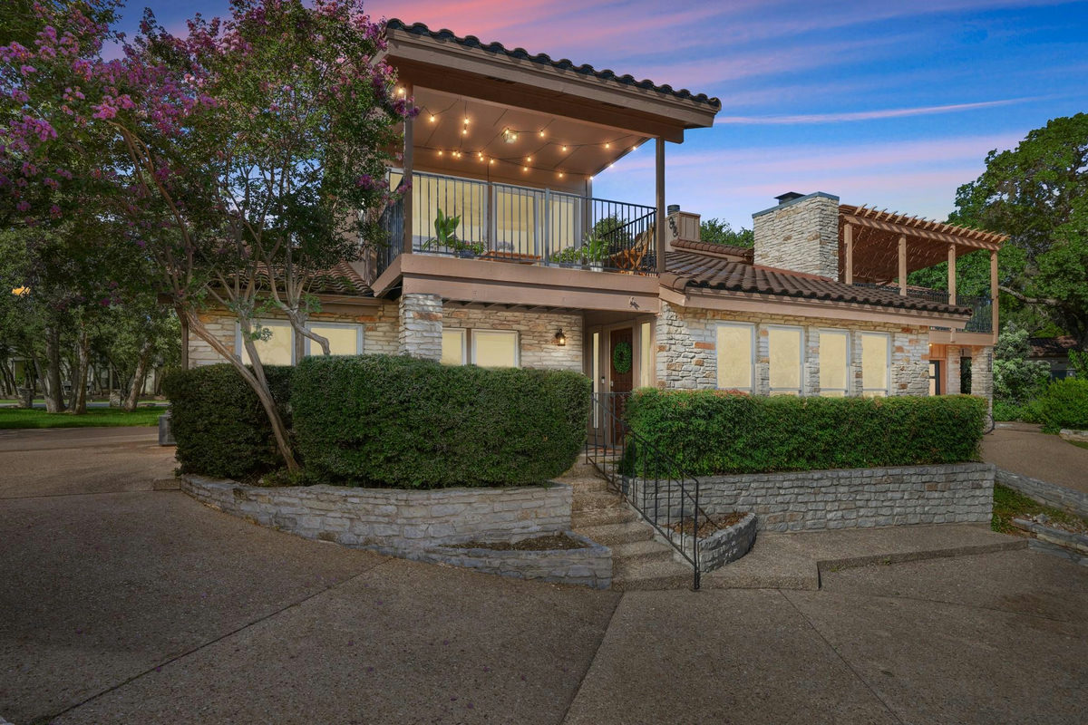209 Crescent Blf — photo 4