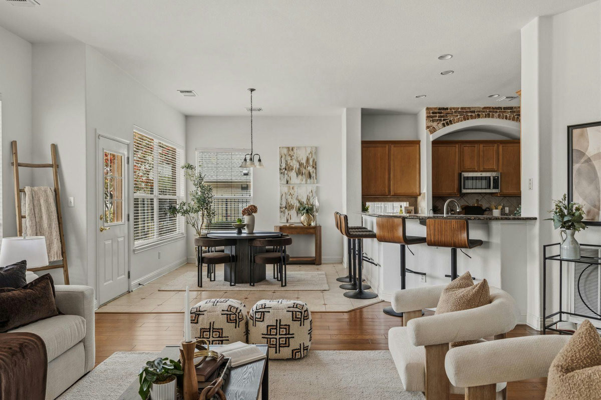 6623 Yaupon Dr — photo 4