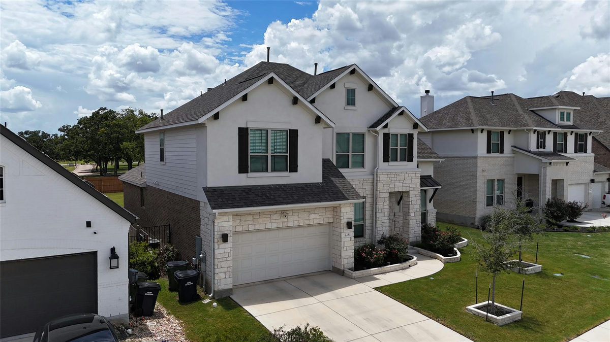 228 Poole Ln — photo 3