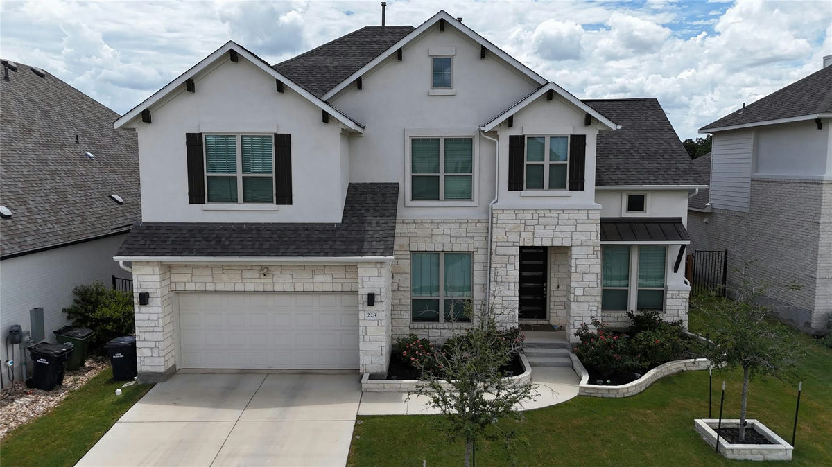 228 Poole Ln — exterior
