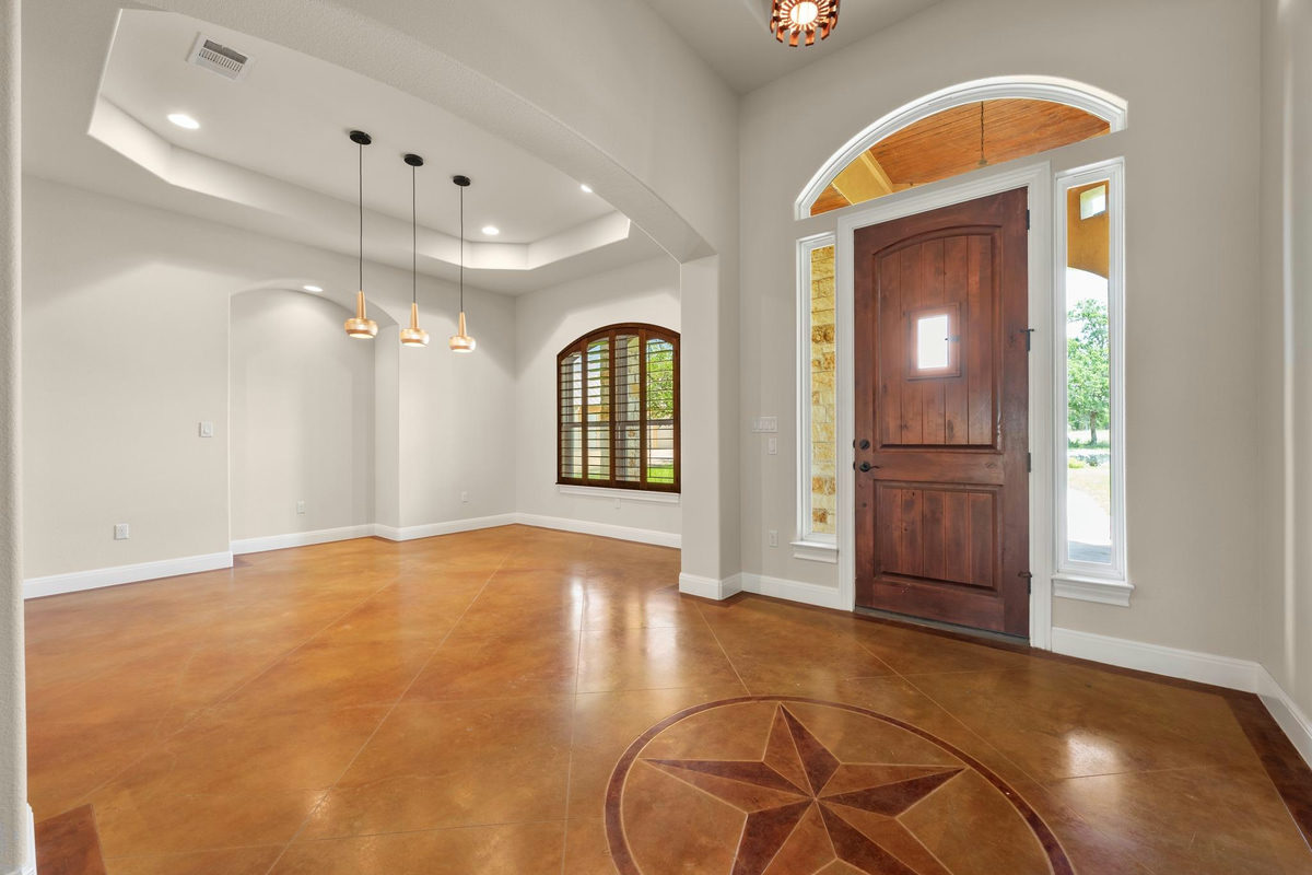 1012 Quail Ridge Dr — photo 5