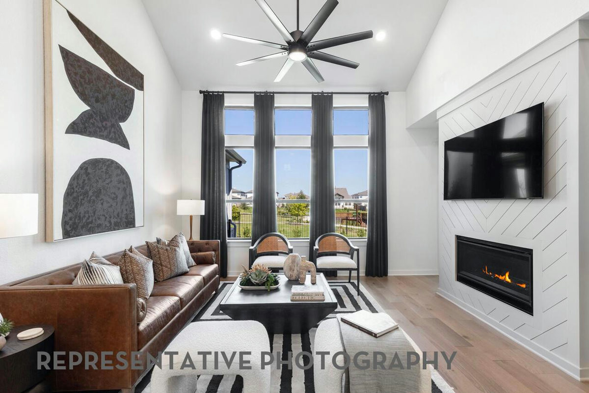 1475 Cypress Paul St — photo 3
