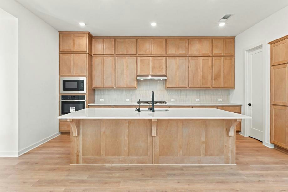 117 Wild Lily Trl — photo 2