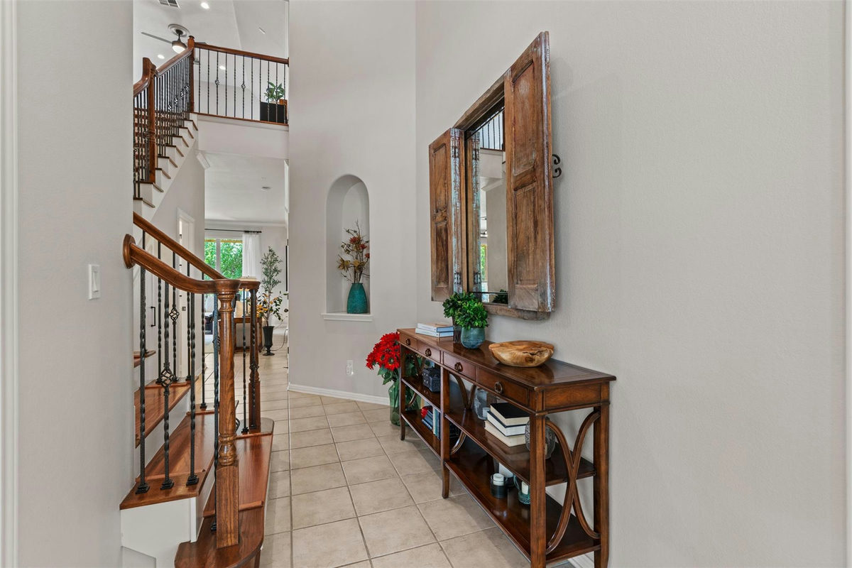 2605 Shire Ridge Dr — photo 4