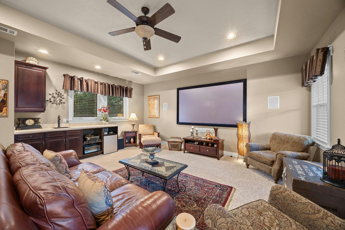 122 Dawana Ln — photo 4
