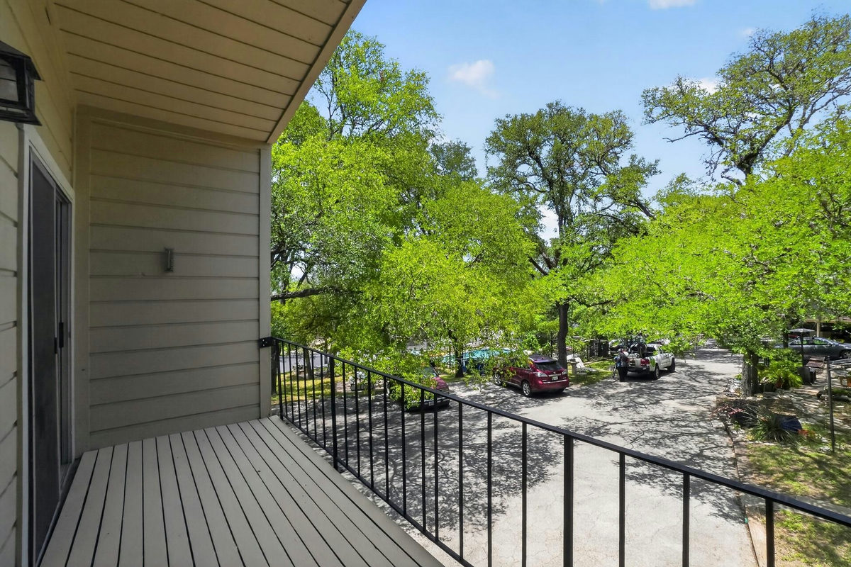 2113 Rabb Rd — photo 4