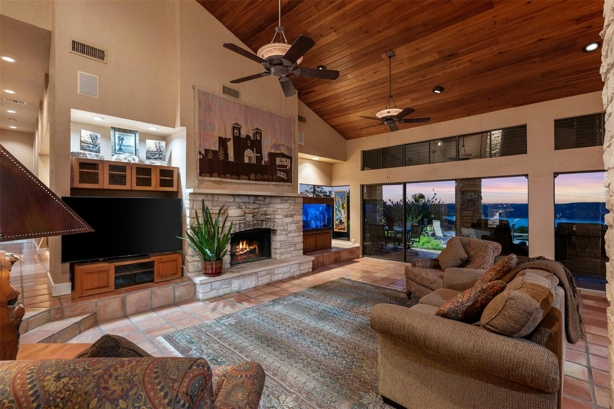 12609 Lyndon Dr — photo 4