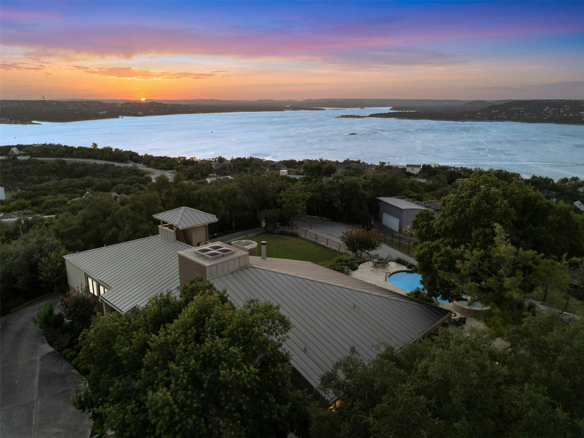 12609 Lyndon Dr — exterior