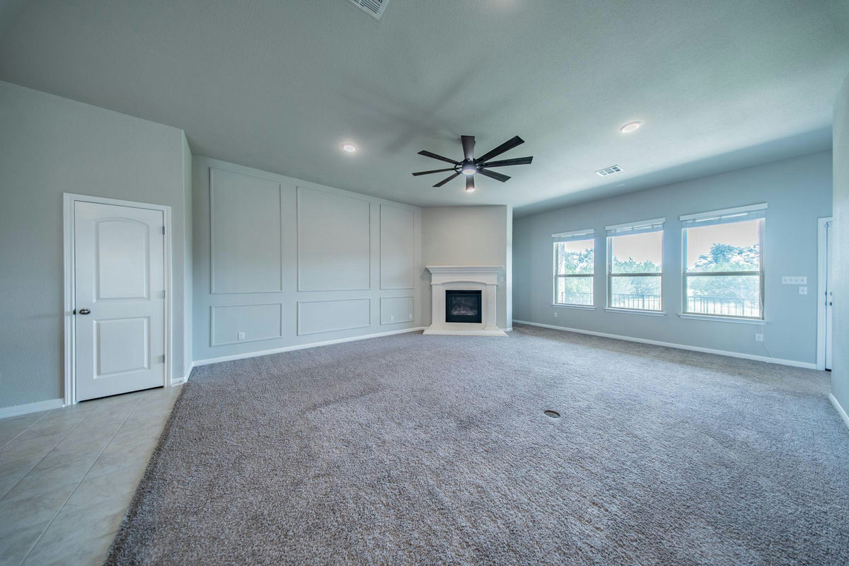 533 Founders Rdg — photo 3