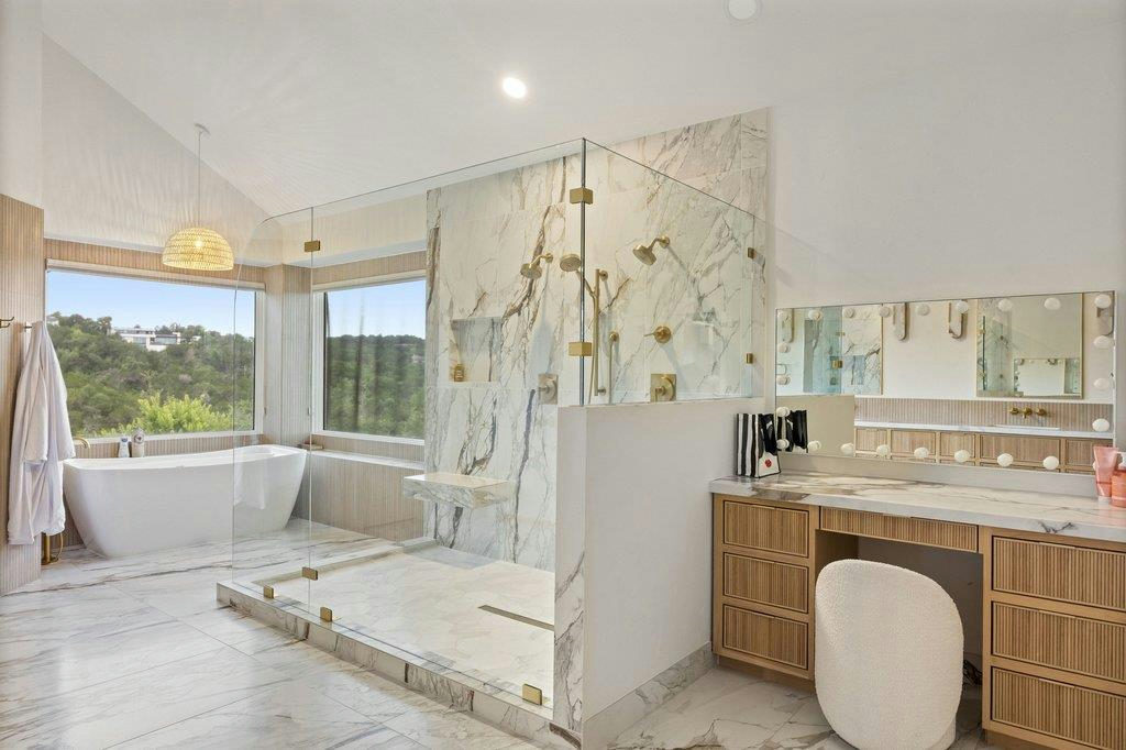 1421 Circle Ridge Dr — photo 5