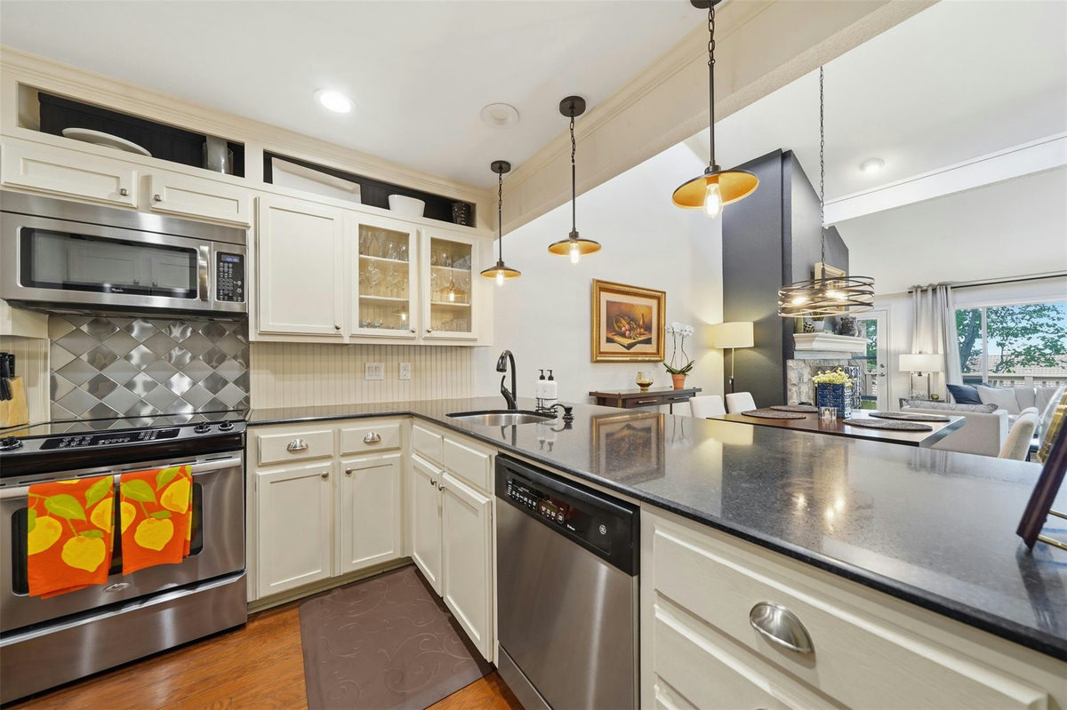 8306 Puerta Vis — photo 4