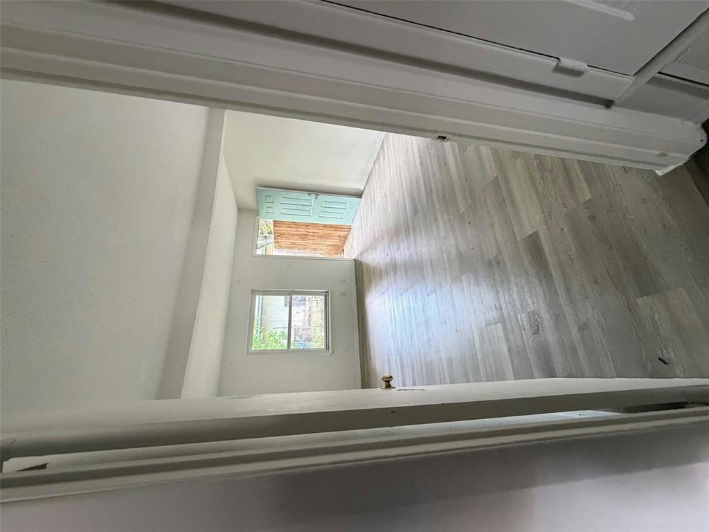 1006 N Meadows Dr — photo 4